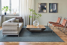 Ladda upp bild till gallerivisning, Kasthall - Goose Eye XL Icon Ullmatta