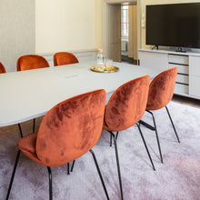 Ladda upp bild till gallerivisning, Ogeborg Matta - Lux/Romance