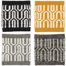 Ladda upp bild till gallerivisning, Ogeborg Handvävd Matta i Ull - ODC Alba