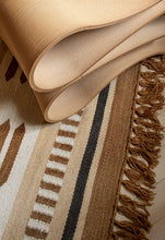 Ladda upp bild till gallerivisning, LAYERED - Röllakan - Hilma & Iris - Ullmatta