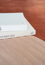 Ladda upp bild till gallerivisning, LAYERED - Follow The Trace - Ullmatta