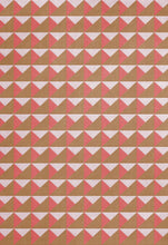 Ladda upp bild till gallerivisning, LAYERED - Ten Years Unfolded Collection - Ullmatta