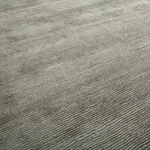 Ladda upp bild till gallerivisning, Jacaranda Matta - Linear