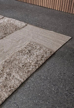 Ladda upp bild till gallerivisning, LAYERED PUNJA BRICKS ULLMATTA