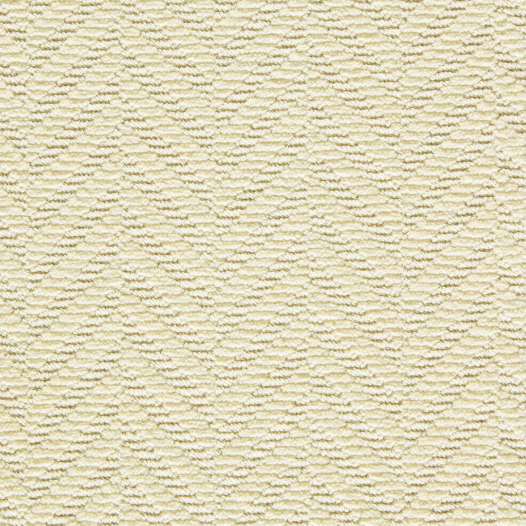 686b8ef8086f43de5ca365f6_Royal_2520Class_25203023_1