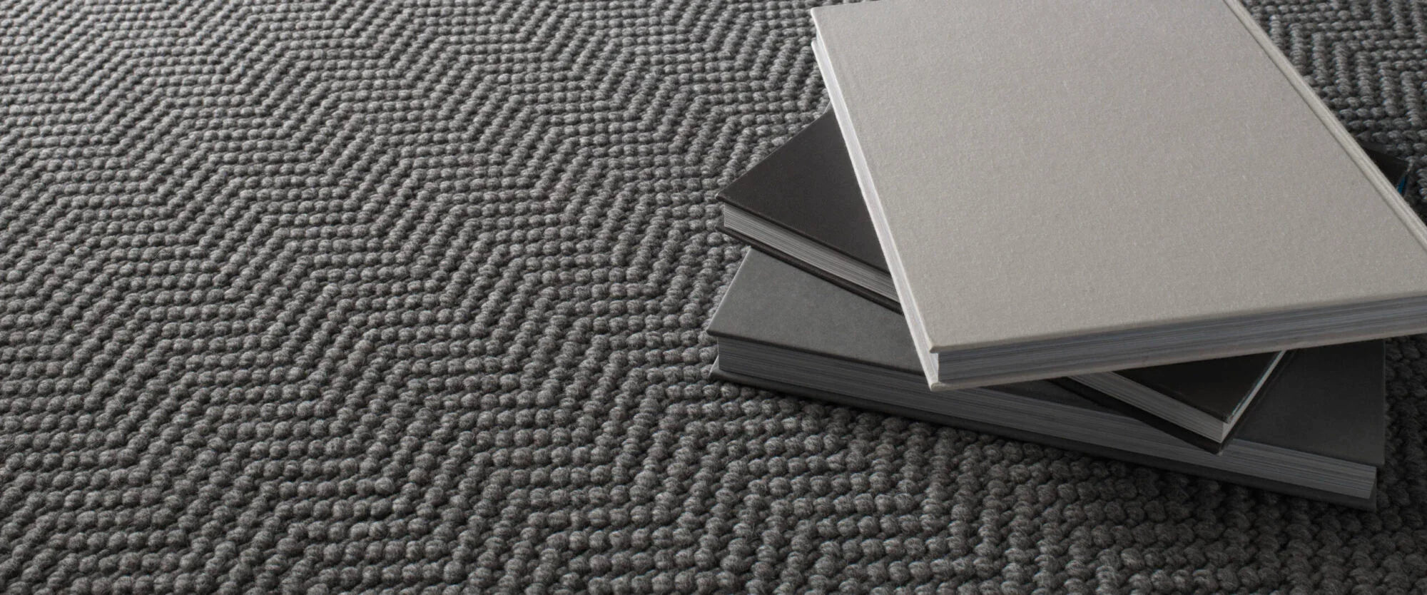 Jacaranda matta Natural Weave Herringbone Ullmatta