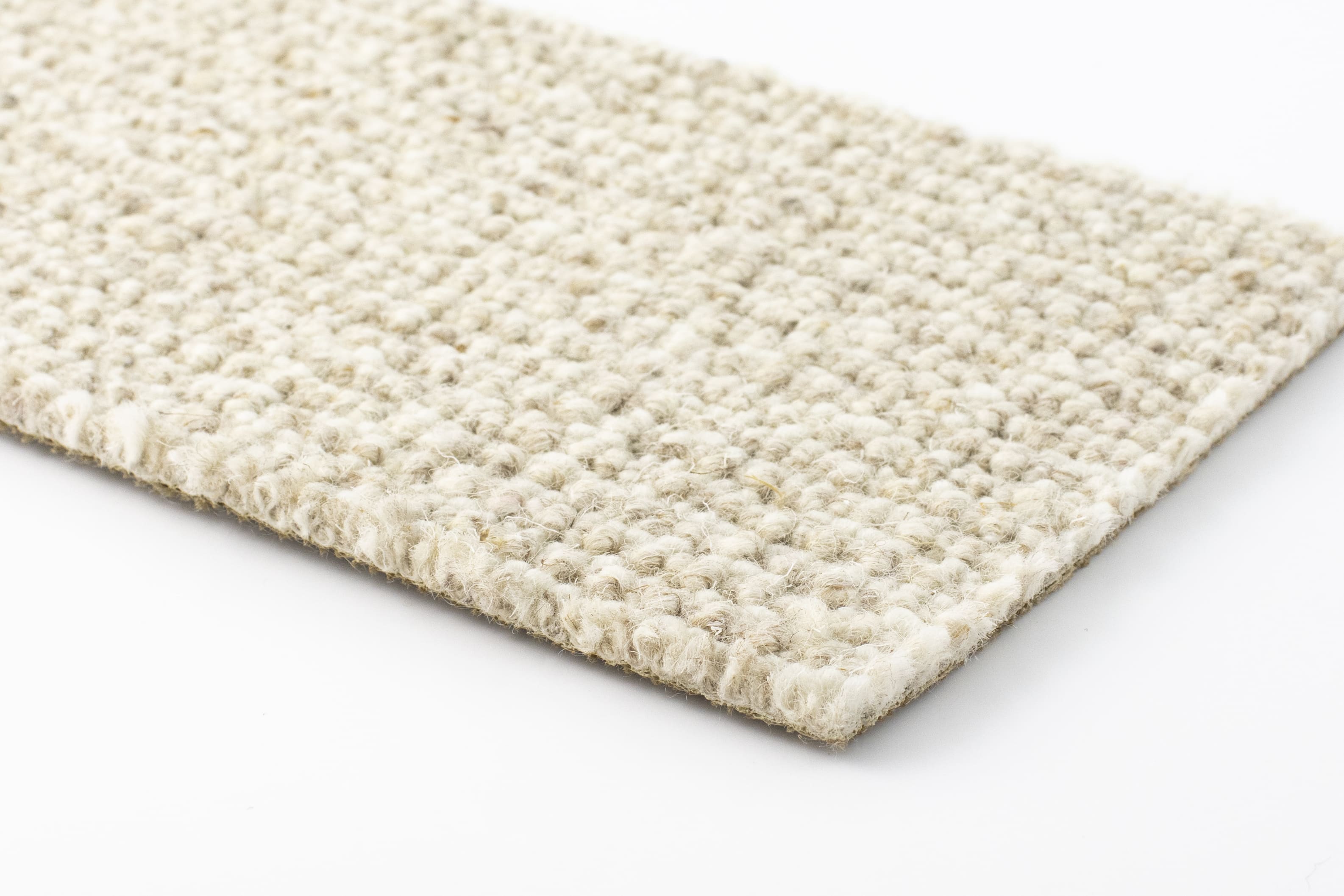 ljusbeige-402mattbestalldamattanHamiltonkjellbergs